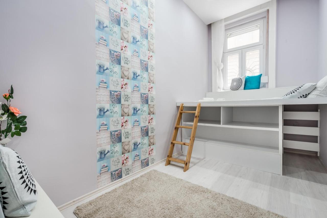 City Centre Apartment บูดาเปสต์ ภายนอก รูปภาพ